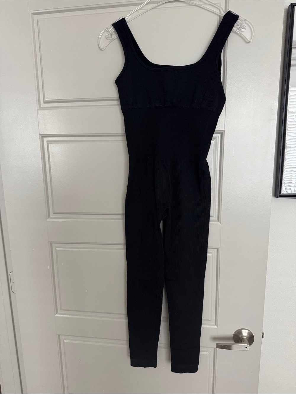 Control Support Ribbed Black Sleeveless Ribbed Jumpsuit, M - Picture 3 of 3